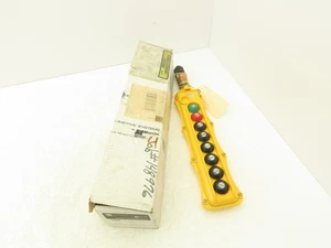 Elettromotive Systems SBPN-8-WB Interruttore di controllo a pulsante a sospensione 8 pulsanti - Foto 1 di 13