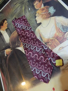 Vintage Rothschild's PolyesterTie - Picture 1 of 2