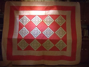 BEAUTIFUL SHADES OF PINK QUILT WITH EMBROIDERED FLOWERS - QUEEN/KING SIZE - #49 - Picture 1 of 8