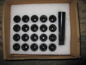 20 - 1/2" x 20 Black Lug Nuts Kit; 1 1/4" Long - Picture 1 of 4