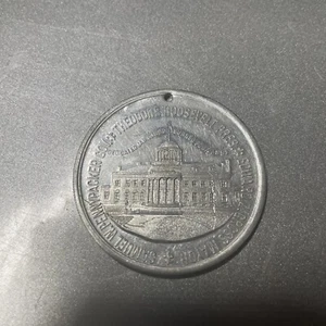 Widmung des neuen Kapitols 1906 Harrisburg PA 1 3/4" Münze Theodore Roosevelt - Bild 1 von 2
