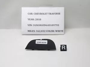 2009-17 Chevrolet Traverese Right Front Door Armrest Trim Cover Cap 15948053 OEM - Picture 1 of 6