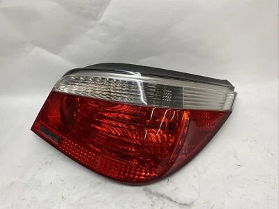 2004-2007 BMW 525i 530i 545i 550i M5 (E60) правая сторона заднего фонаря стоп-сигнал лампа - Изображение 1 из 4