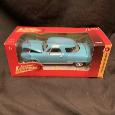 1951 Studebaker Commander 1:24 Release 49 Blue 2010 Johnny Lightning Car - Image 1 of 4