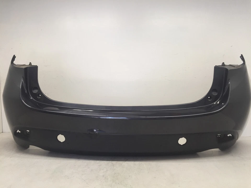 Cubierta de parachoques trasero Mazda 3 Sport Touring Grand Touring 2014-2016 BJT6-50221 OEM Foto 1 de 4