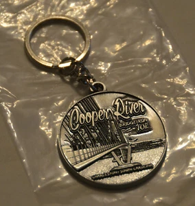 Mint! 2020 Cooper River Bridge Run 10K Keychain - Charleston South Carolina - SC - Picture 1 of 3