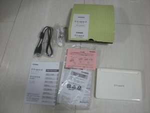 Casio Elektronisches Wörterbuch Data Plus 6 Übung Englisch Modell XD-U9800 Weiß - Bild 1 von 10