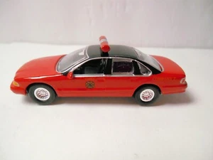 SEARCH & RESCUE BOX SET 1995 CHEVY CAPRICE FIRE CHIEF'S CAR BY JOHNNY LIGHTNING - Picture 1 of 4