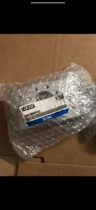 SMC MSQB20A cilindro pneumatico rotante tipo pignone e cremagliera - Foto 1 di 3