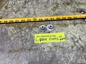 11-14 EDGE Lift Gate Hinge Nuts To Body Set Of 2 - Foto 1 di 12
