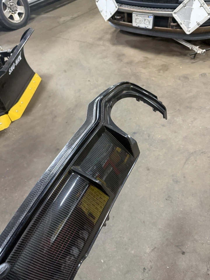 Difusor de fibra de carbono OEM para Audi RS5 B9 Foto 1 de 4