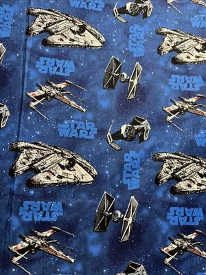 Tela Star Wars - Licencia - 2012 - 1/2" corto de 2 yardas Foto 1 de 3