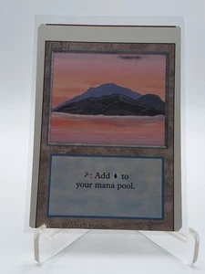 ISLAND 1994 REVISED EDITION Magic: The Gathering FACTORY ERROR vintage MINT - Picture 1 of 3