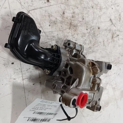 Mazda CX-9 Engine Oil Pump  2.5 2016 2017 2018 - Image 1 of 4