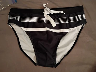 黑色带白色条纹游泳短裤 L 码 — 第 1/4 张图片