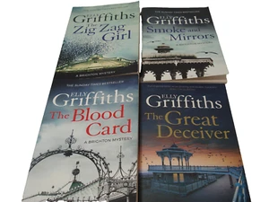 Elly Griffiths 4 x Brighton Mysteries series paperback book bundle Free P & P - Foto 1 di 8