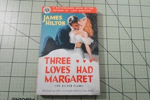 THREE LOVES HAD MARGARET BY JAMES HILTON 1949 VINTAGE AVON FICTION GGA - Foto 1 di 3