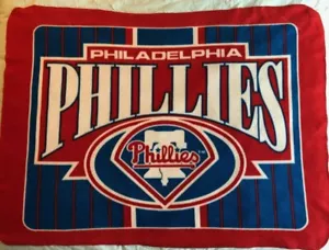MLB Philadelphia Phillies Fleece Throw Blanket 42" x 57" Baseball League - Picture 1 of 6