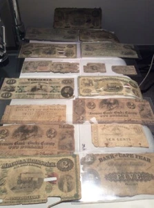 1800er veraltete Währungssammlung 17 alte Scheine - viele seltene Banken & Stückelungen - Bild 1 von 12