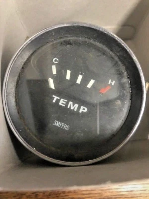 Smiths Temperature Gauge for Triumph Spitfire 1/73 BT2230/00 - Image 1 of 3