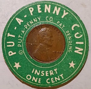 Put-A-Penny -Put-A-Penny Co. Inserto de cartón promocional con centavo de 1940 - Imagen 1 de 2