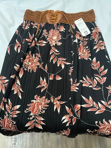 John and Anna Skirt - Picture 1 of 4