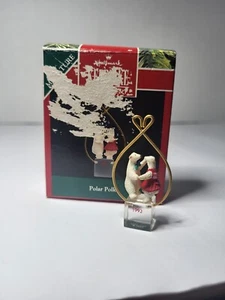 Adorno en miniatura bailarín osos polares Hallmark 1992 de colección - Imagen 1 de 7