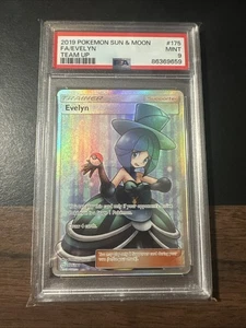 Evelyn - 175/181 - PSA 9 MINT - Full Art (Team Up) Pokemon Sonne & Mond - Bild 1 von 2