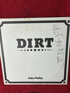 JOHN VALBY "DIRT" IT IS SIGNED 1975 VINYL LP ALBUM comedy - Foto 1 di 6