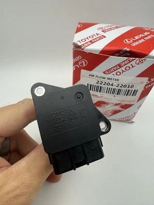Sensor MAF de flujo de aire de masa Denso Toyota 22204-22010 OEM 22204-22010 para RAV4 Sienna Venza Foto 1 de 3