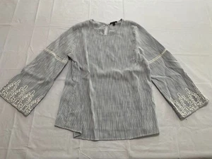 Stella & Dot Women's blue white striped shirt Large L embroidered -636 - Picture 1 of 5