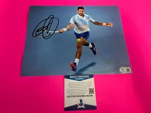 FOTO de tenis firmada por Novak Djokovic automática 8x10 Beckett certificado de autenticidad BAS - Imagen 1 de 2