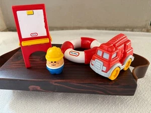 Little Tikes Accessories (4) Easel Fire Truck Life Preserver Toddle Tot - Picture 1 of 8