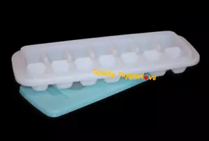 Bandeja de cubo de hielo Tupperware congelador Mates contenedor y sello azul transparente de colección - Imagen 1 de 2