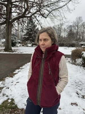 Chaleco de vuelo Kuhl para mujer granate pelo profundo capucha oculta Sherpa cremallera completa talla M Foto 1 de 4