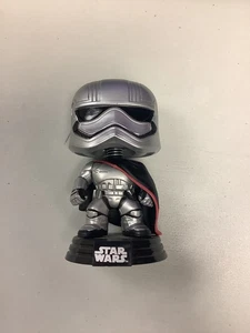 Funko Pop! Vinyl: Star Wars - Captain Phasma #65 - Loose OOB - Picture 1 of 4