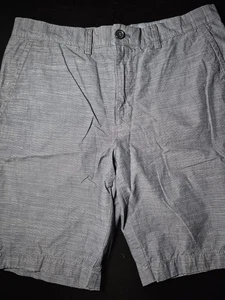 Mens 32 Tommy Hilfiger Chino Shorts - Picture 1 of 11
