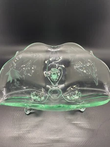 Vintage Green Depresssion Etched Floral Glass 3 Footed Candy Nut Dish Soft Glow - Picture 1 of 4