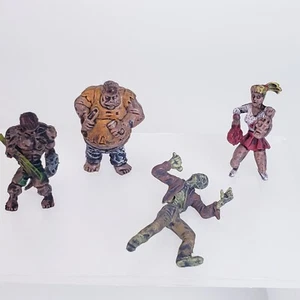 4er SET ZOMBIES KAUGUMMIAUTOMAT SPIELZEUG FIGUREN FIGUREN - Bild 1 von 3