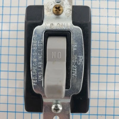 SwitchToggle Gray Single Pole 15A 120V Heavy-duty Legrand 371510-I NOS - Image 1 of 4