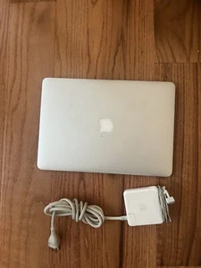Apple MacBook Air 13-Inch 2014 Core i5 1.4GHz 4GB - Picture 1 of 7
