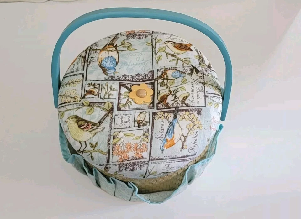 Cesta de costura vintage con asa Foto 1 de 4