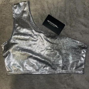 Pretty Little Thing One Shoukder bauchfreies Oberteil UK Größe 12 - Bild 1 von 2