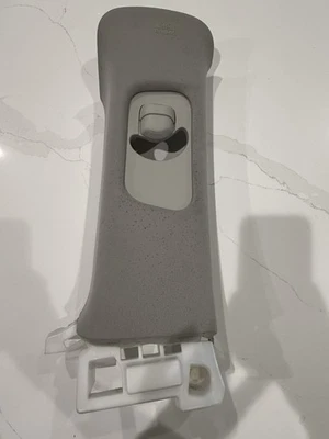 Panel de ajuste superior Armada 2014-2023 QX80 2017-2023 pilar C gris izquierdo OEM #158 Foto 1 de 4