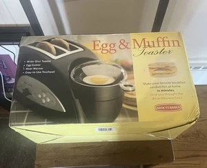 Back to Basics TEM400BL Egg & Muffin 2-Slice Toaster and Egg Poacher - Picture 1 of 6