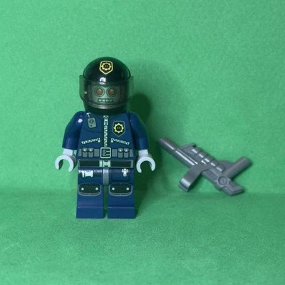 LEGO The LEGO Movie Robo SWAT Police Enforcer Minifigure TLM046 - Image 1 of 4