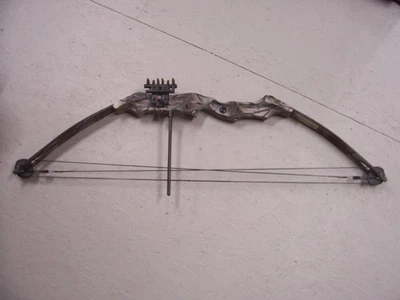 Arco compuesto Bear Silent Hunter Foto 1 de 4