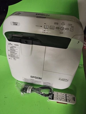 sewing Epson PowerLite 575W WXGA 3LCD Projector with new lamp hdmi - Image 1 of 3