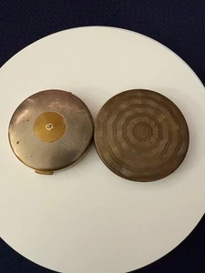 2 compactos de maquillaje vintage Avon y sin marca - Imagen 1 de 4