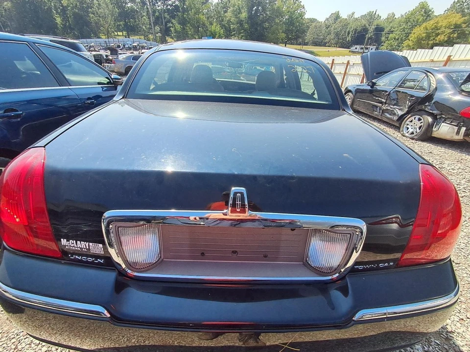 (LOCAL PICKUP ONLY) Trunk/Hatch/Tailgate Fits 03-11 LINCOLN & TOWN CAR 2604509 Foto 1 de 1